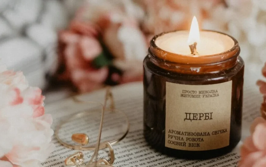 How Do You Make a Candle at Home and Sell It Online?